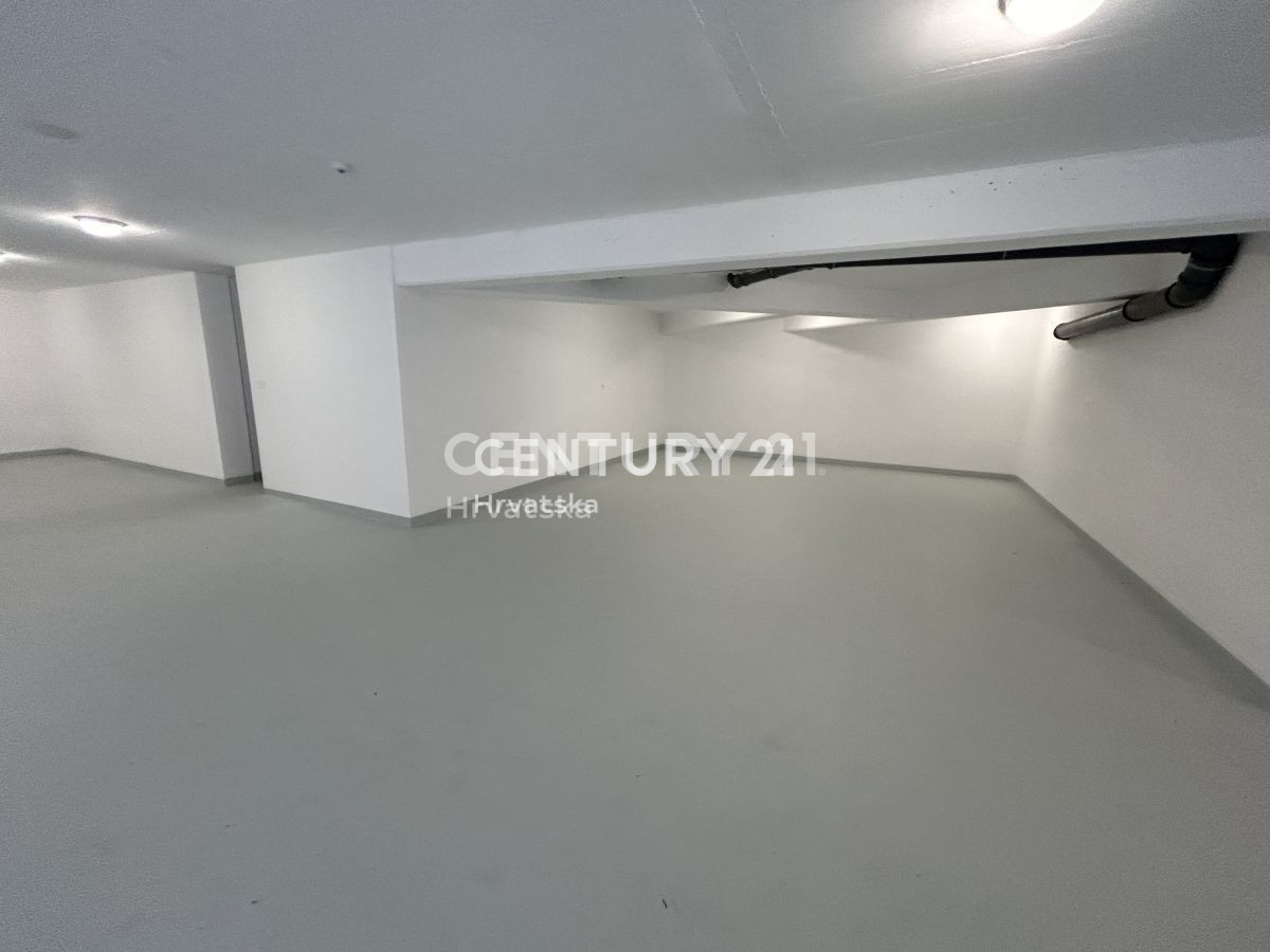 Prodaja, stanovanje, 2,5-sobno (2S+DB), Istarska županija, Umag