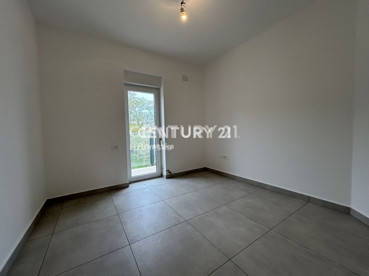 Prodaja, stanovanje, 2,5-sobno (2S+DB), Istarska županija, Umag