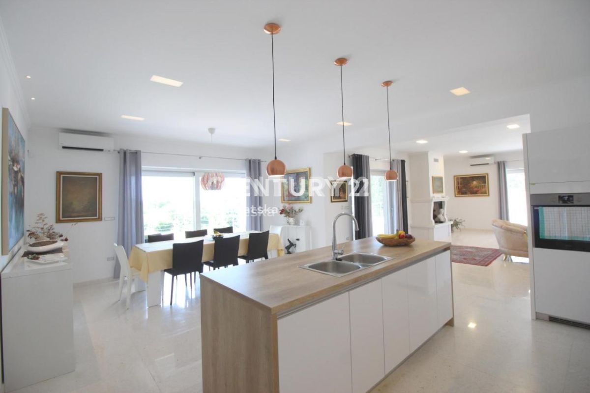 Prodaja, hiša, samostojna, Istarska županija, Sveti Lovreč