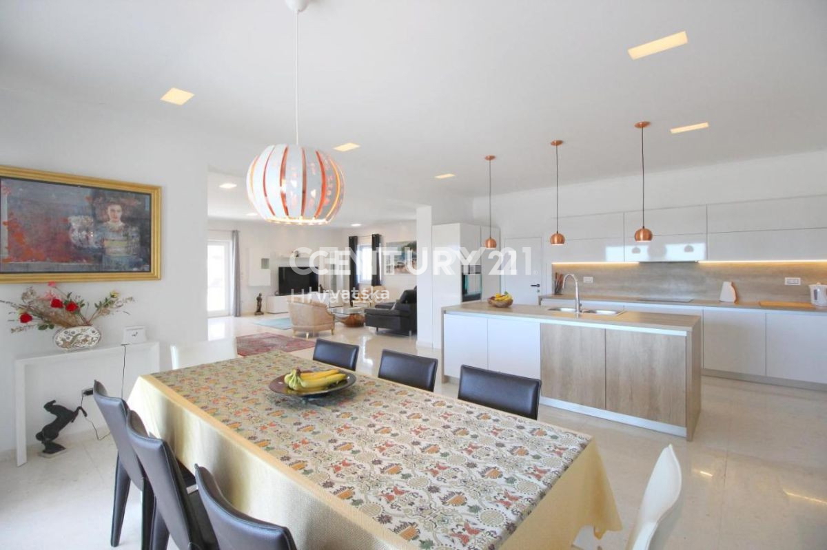 Prodaja, hiša, samostojna, Istarska županija, Sveti Lovreč