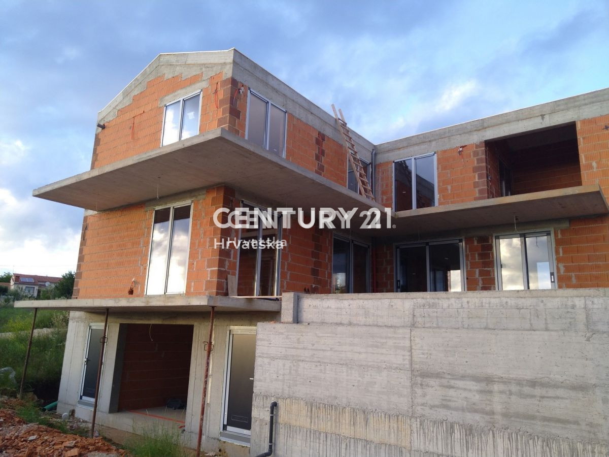 Prodaja, hiša, samostojna, Istarska županija, Višnjan, Radoši pri Višnjanu