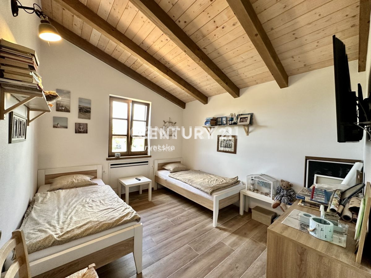 Prodaja, hiša, samostojna, Istarska županija, Svetvinčenat