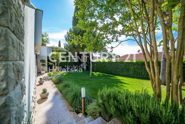 Prodaja, hiša, samostojna, Istarska županija, Novigrad