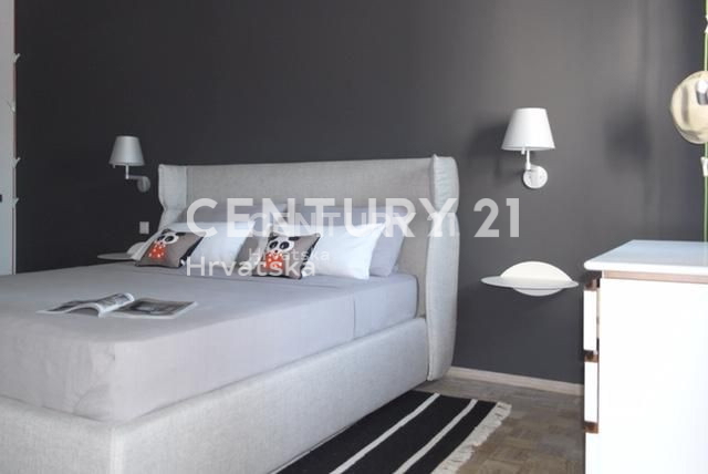 Prodaja, hiša, samostojna, Istarska županija, Novigrad