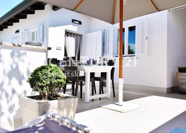 Prodaja, hiša, samostojna, Istarska županija, Novigrad