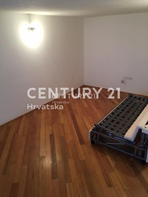 Prodaja, hiša, samostojna, Istarska županija, Novigrad