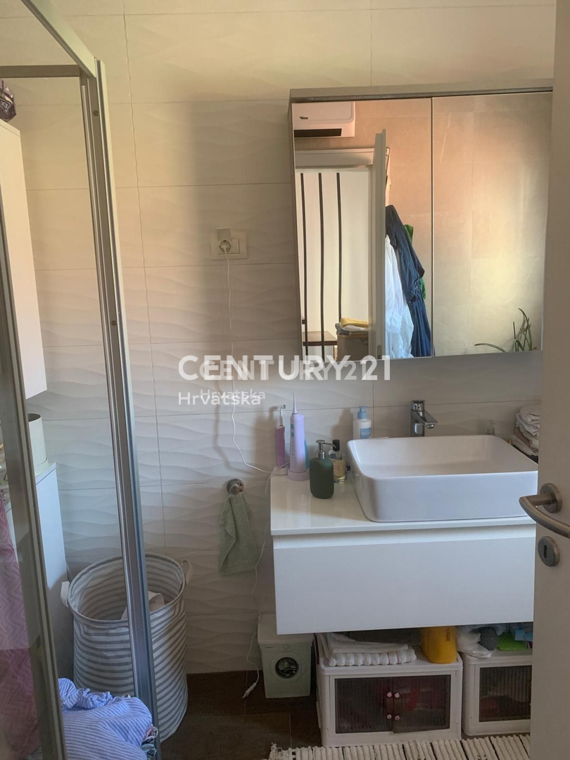 Prodaja, hiša, v nizu, Istarska županija, Rovinj