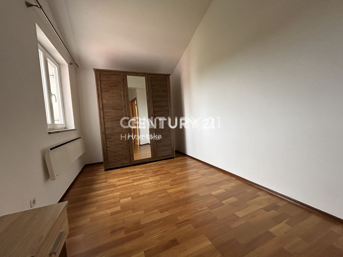 Prodaja, stanovanje, 4,5-prostorsko (4P+DB), Istarska županija, Poreč