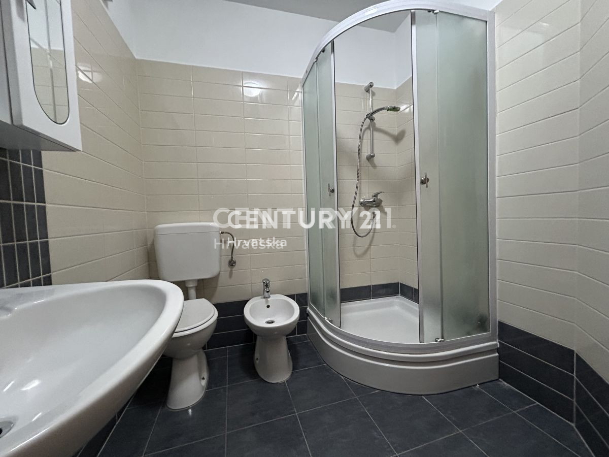 Prodaja, stanovanje, 4,5-prostorsko (4P+DB), Istarska županija, Poreč