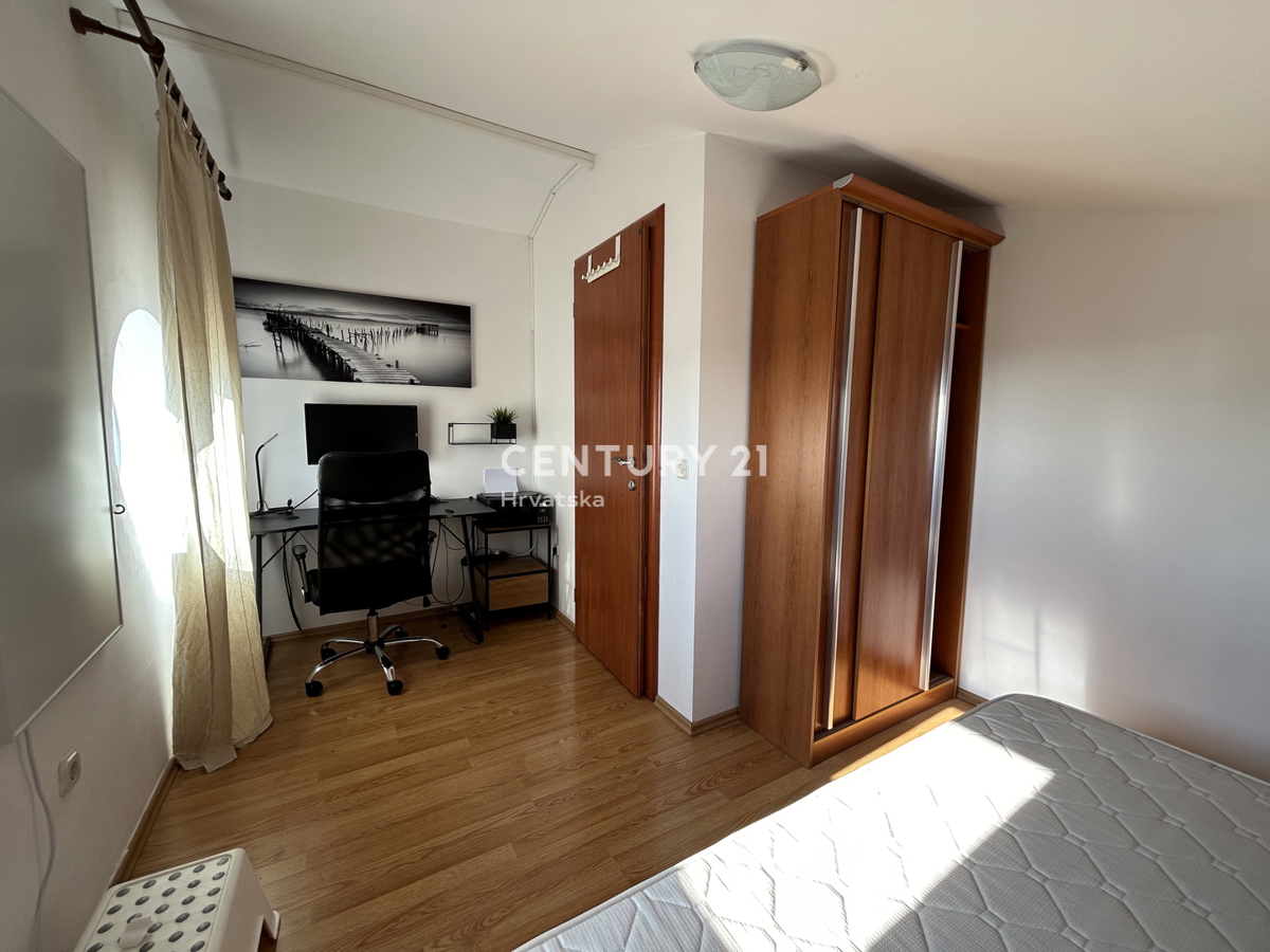 NOVIGRAD, OKOLICA, FANTASTIČEN STAN SAMO 3 KM OD NOVIGRADA