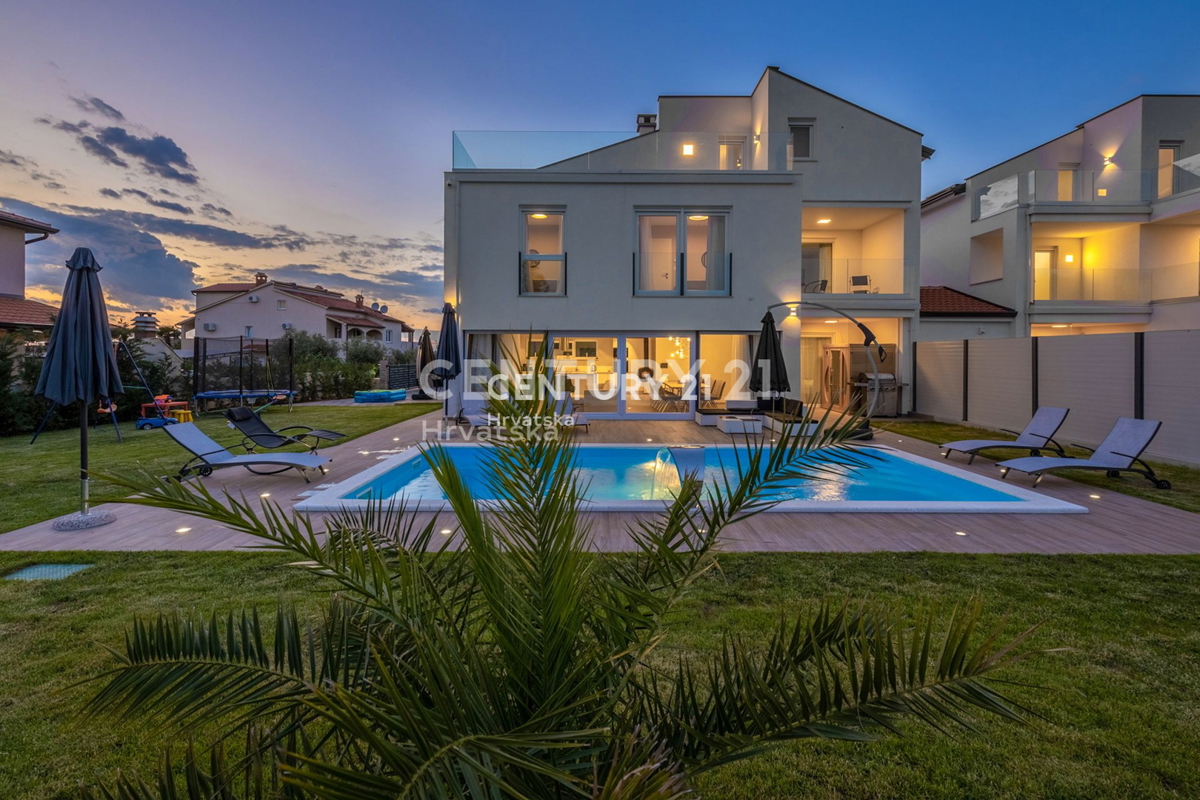 Prodaja, dvojna hiša, Istarska županija, Poreč