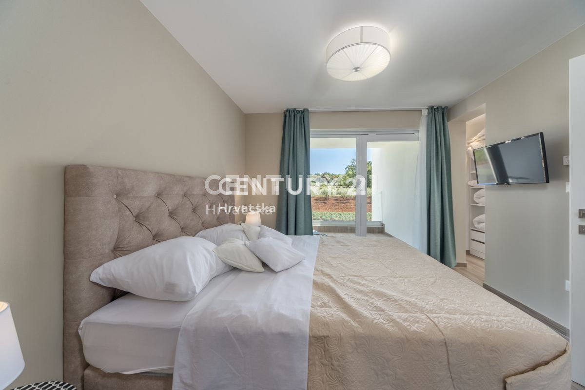 Prodaja, dvojna hiša, Istarska županija, Poreč