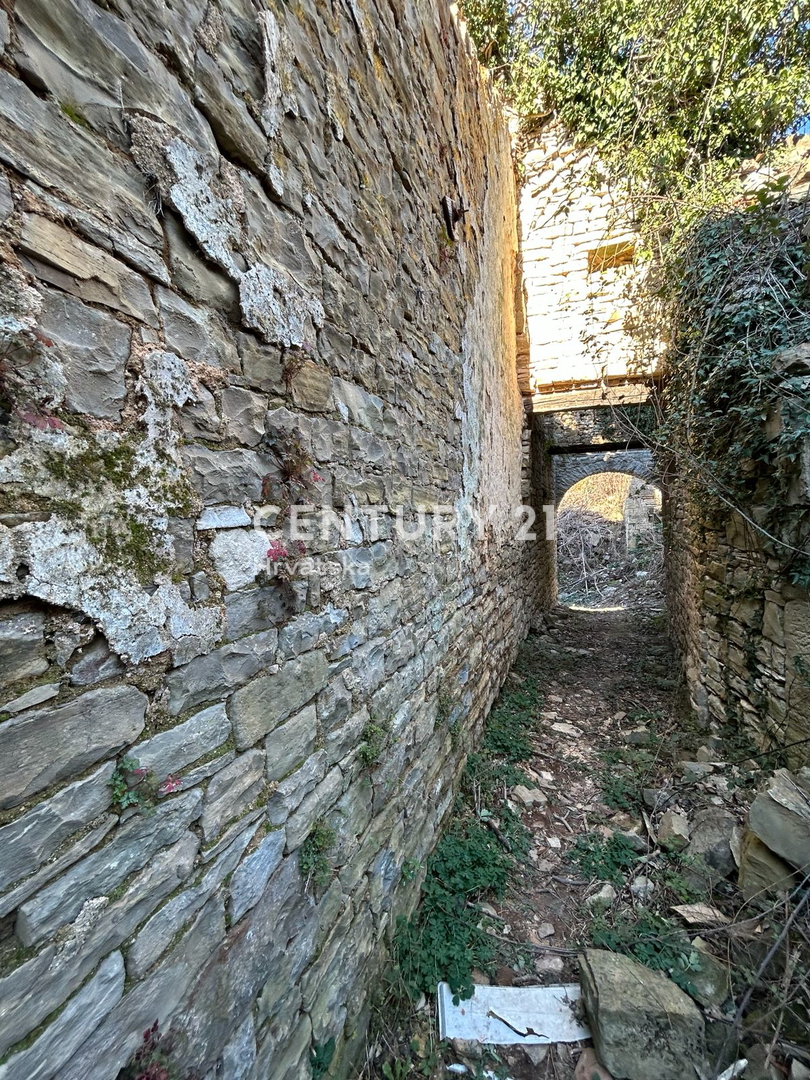 OPRTALJ, HOTEL, DELNO RENOVIRANA KAMNITA STARINA