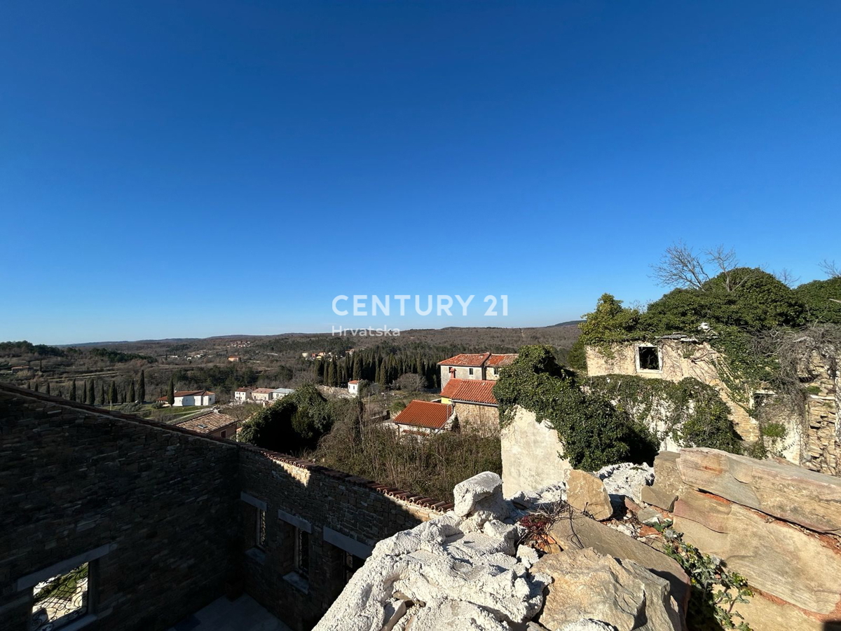 OPRTALJ, HOTEL, DELNO RENOVIRANA KAMNITA STARINA