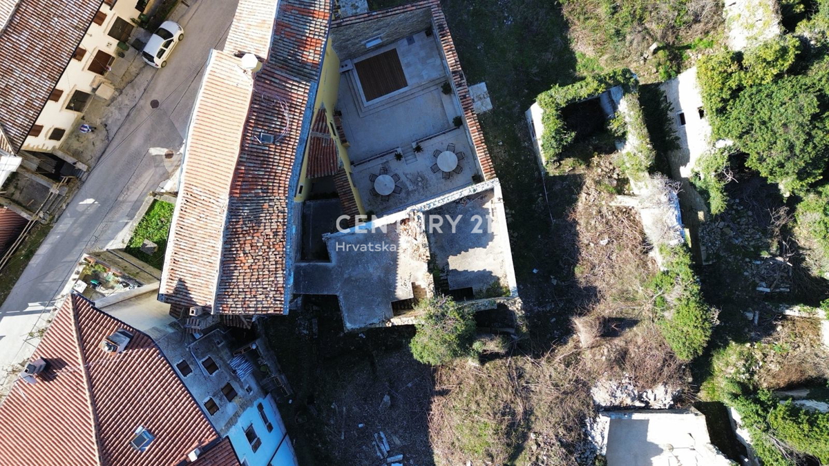 OPRTALJ, HOTEL, DELNO RENOVIRANA KAMNITA STARINA