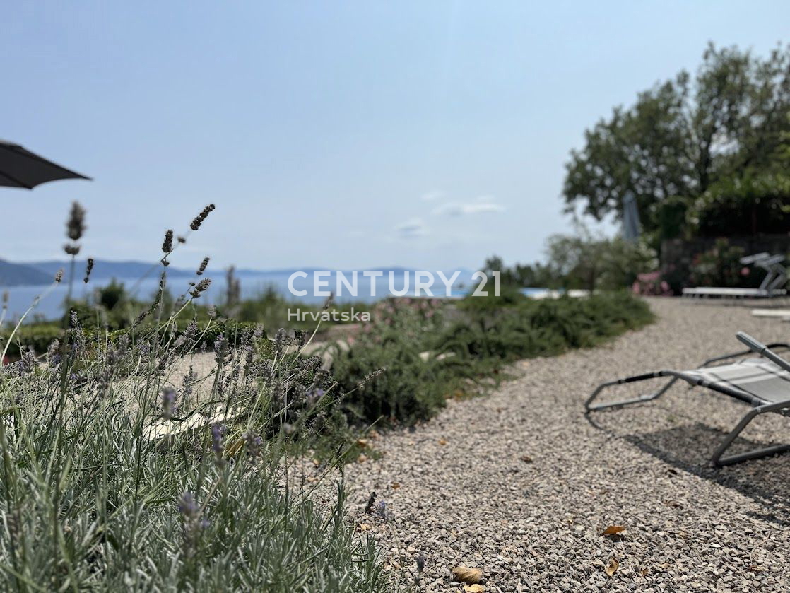 LABIN, HIŠA S PANORAMSKIM RAZGLEDOM NA MORJE