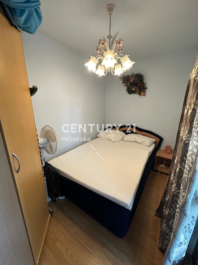 POREČ, PRODAJA SE STAN 50 M OD MORA, PRILOŽNOST