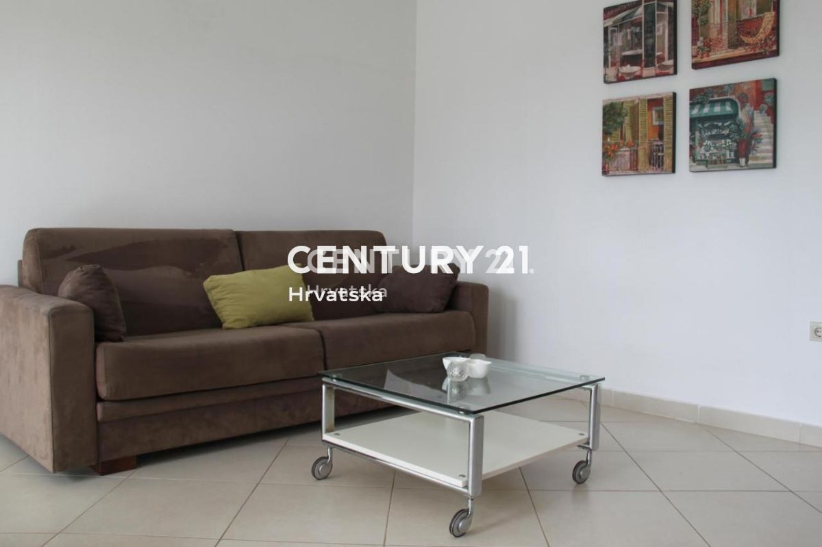 Prodaja, stanovanje, 4,5-sobno (4S+DB), Istarska županija, Poreč, Kukci