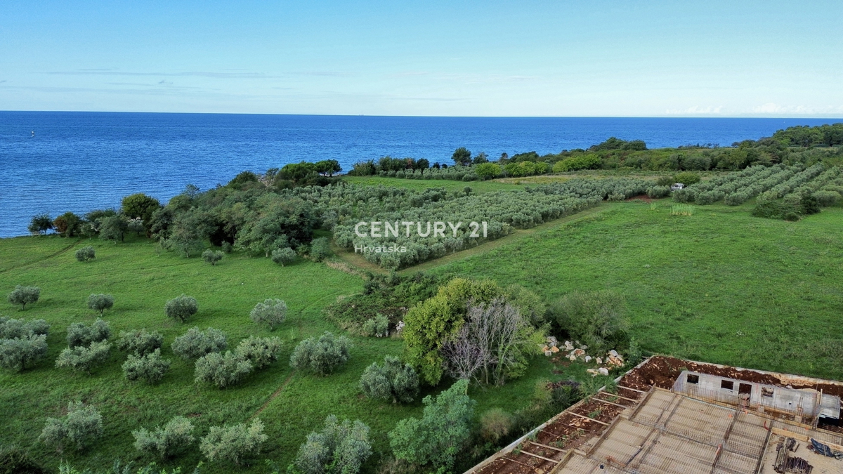 UMAG, DVOJNA HIŠA S PANORAMSKIM POGLEDOM NA MORJE IN DOLOMITE