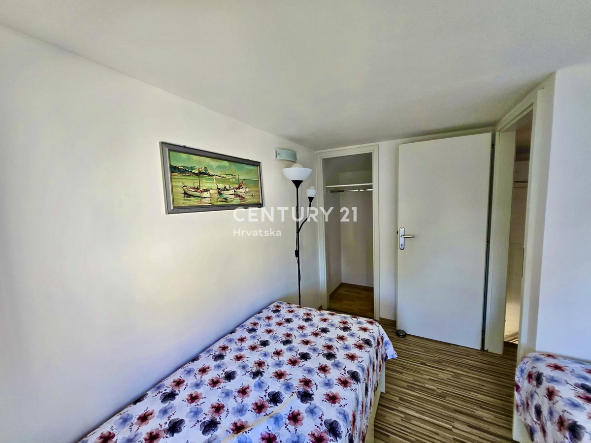 VRSAR, CENTAR, FANTASTIČNA POPOLNOMA PRENOVLJENA HIŠA, PRILOŽNOST!!