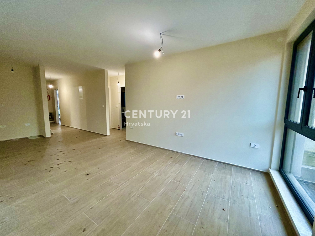 MEDULIN, NOV STAN S TREMI SOBAMI IN VISOKIM KOMFORTOM