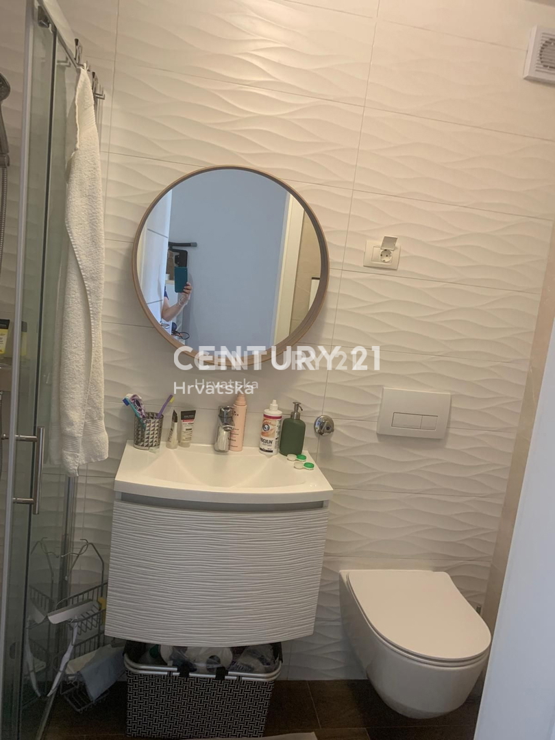 Prodaja, hiša, v nizu, Istarska županija, Rovinj