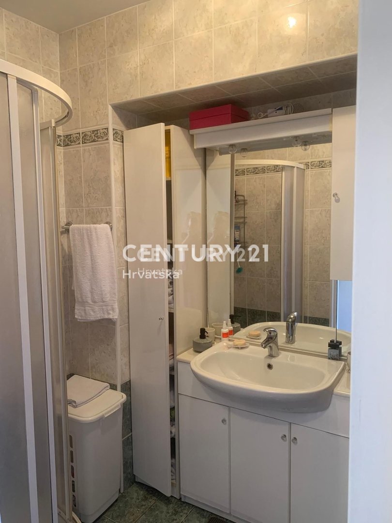 Prodaja, hiša, v nizu, Istarska županija, Rovinj