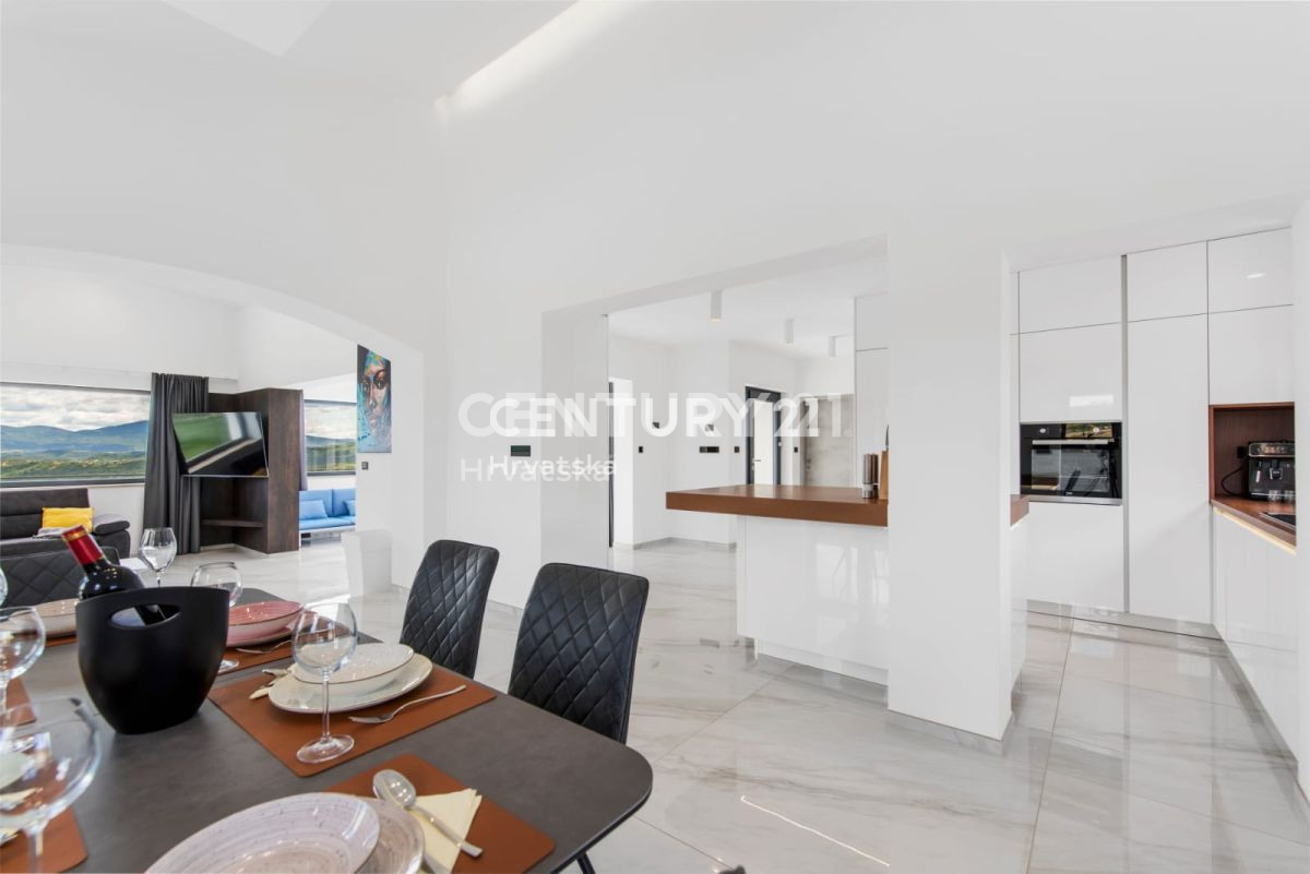 Prodaja, hiša, samostojna, Istarska županija, Buzet, Senj