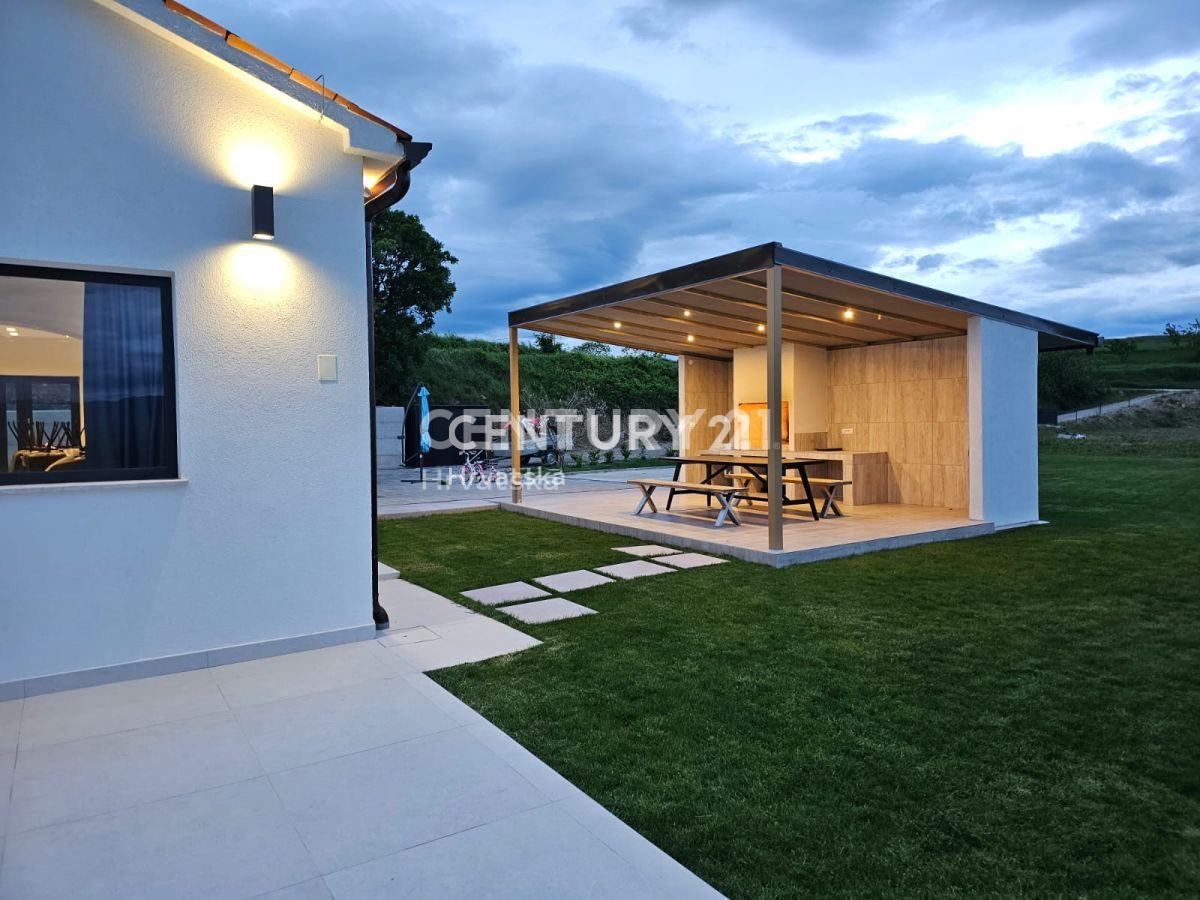 Prodaja, hiša, samostojna, Istarska županija, Buzet, Senj