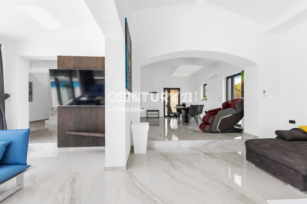 Prodaja, hiša, samostojna, Istarska županija, Buzet, Senj