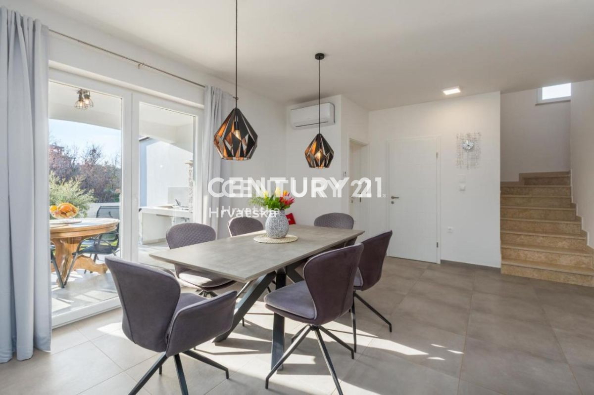 Prodaja, hiša, samostojna, Istarska županija, Poreč, Starići