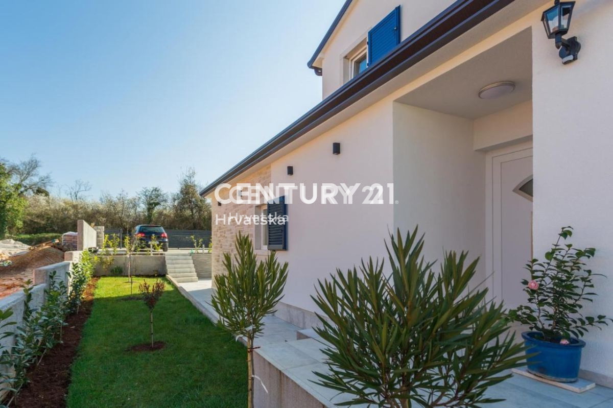 Prodaja, hiša, samostojna, Istarska županija, Poreč, Starići