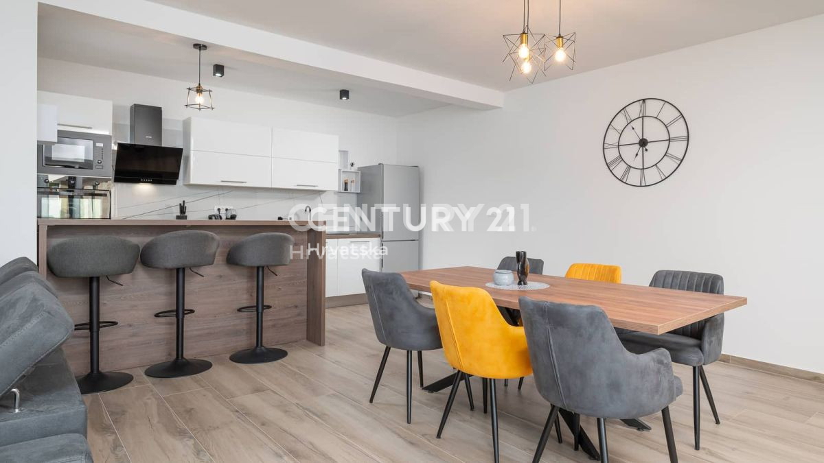 Prodaja, hiša, samostojna, Istarska županija, Svetvinčenat, Juršići