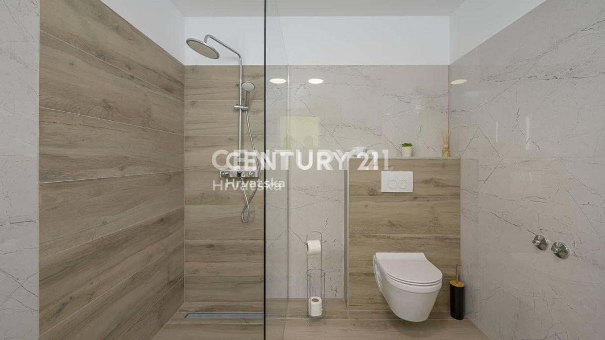 Prodaja, hiša, samostojna, Istarska županija, Svetvinčenat, Juršići