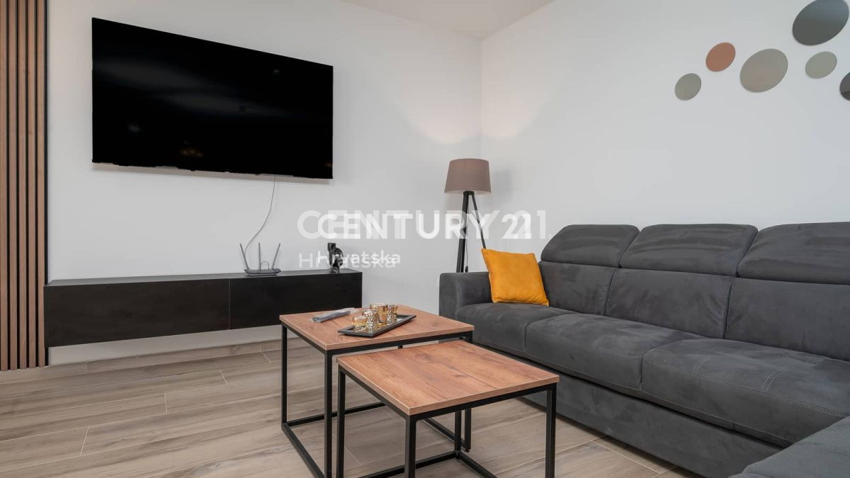 Prodaja, hiša, samostojna, Istarska županija, Svetvinčenat, Juršići