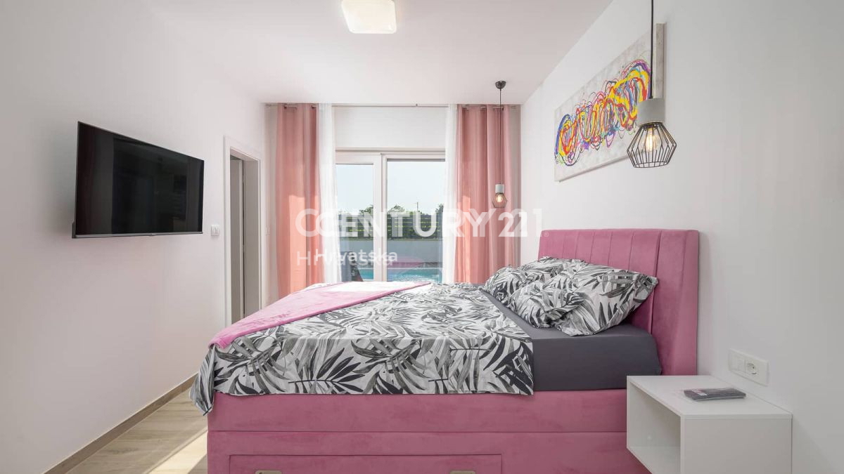 Prodaja, hiša, samostojna, Istarska županija, Svetvinčenat, Juršići