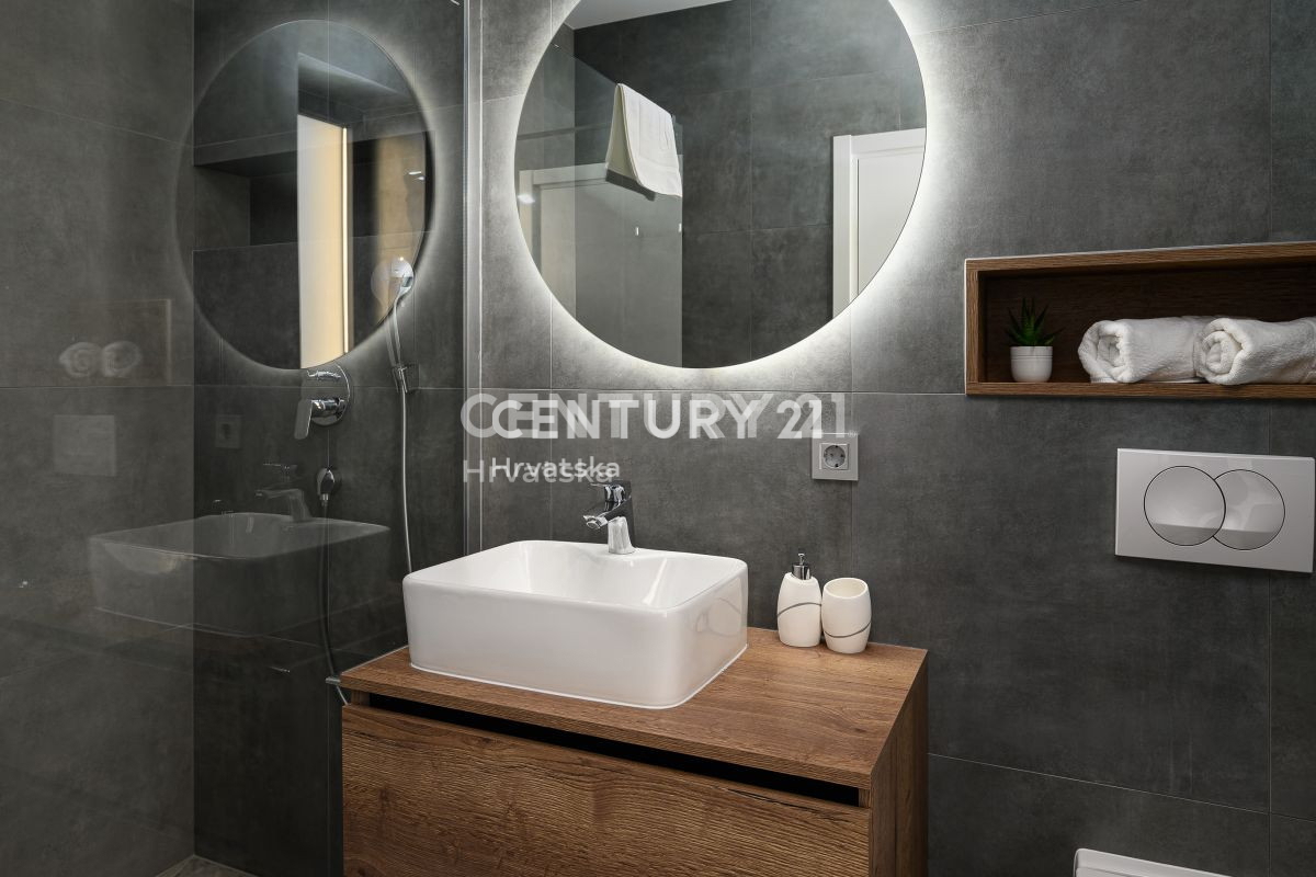 Prodaja, hiša, samostojna, Istarska županija, Svetvinčenat