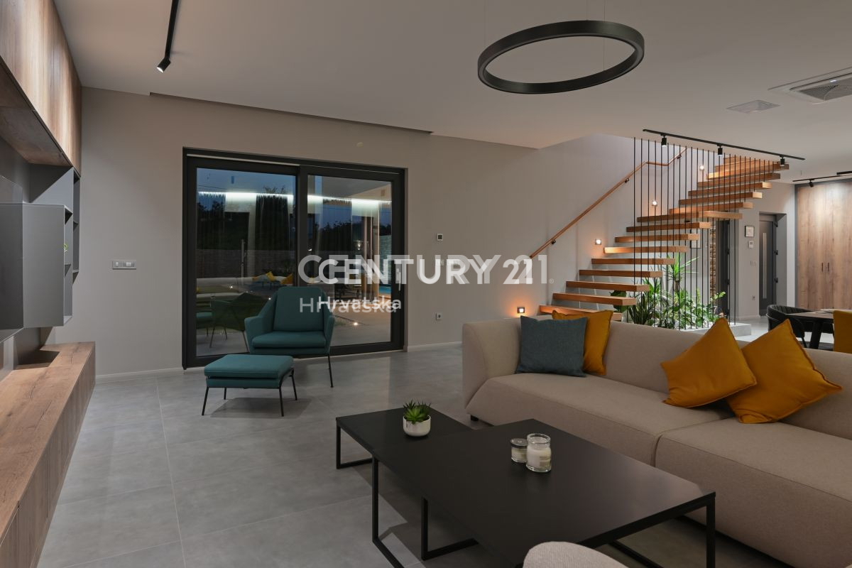 Prodaja, hiša, samostojna, Istarska županija, Svetvinčenat