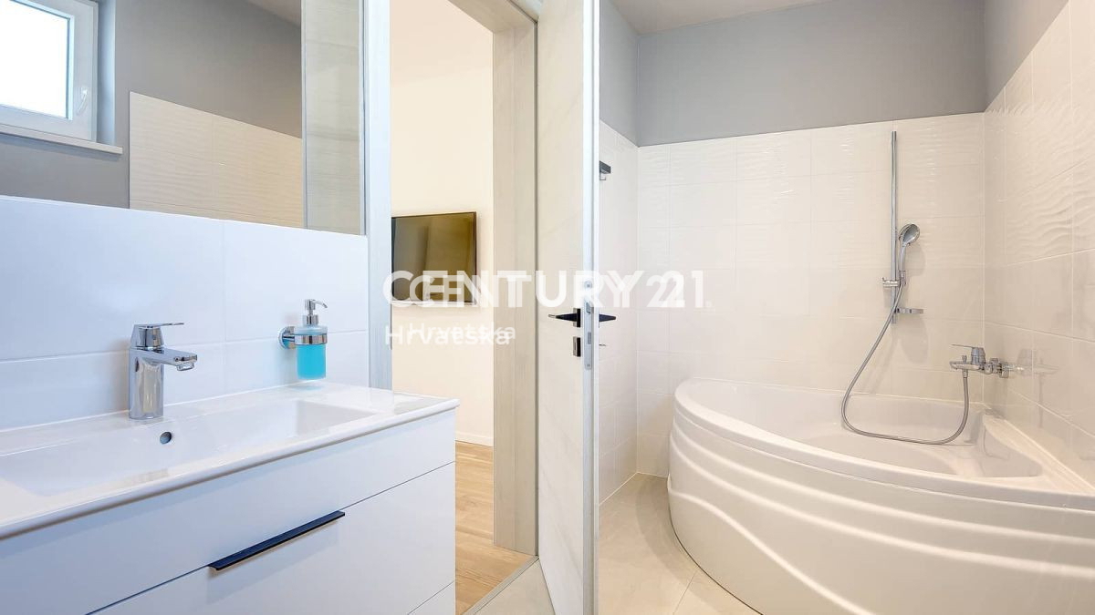 Prodaja, hiša, samostojna, Istarska županija, Svetvinčenat