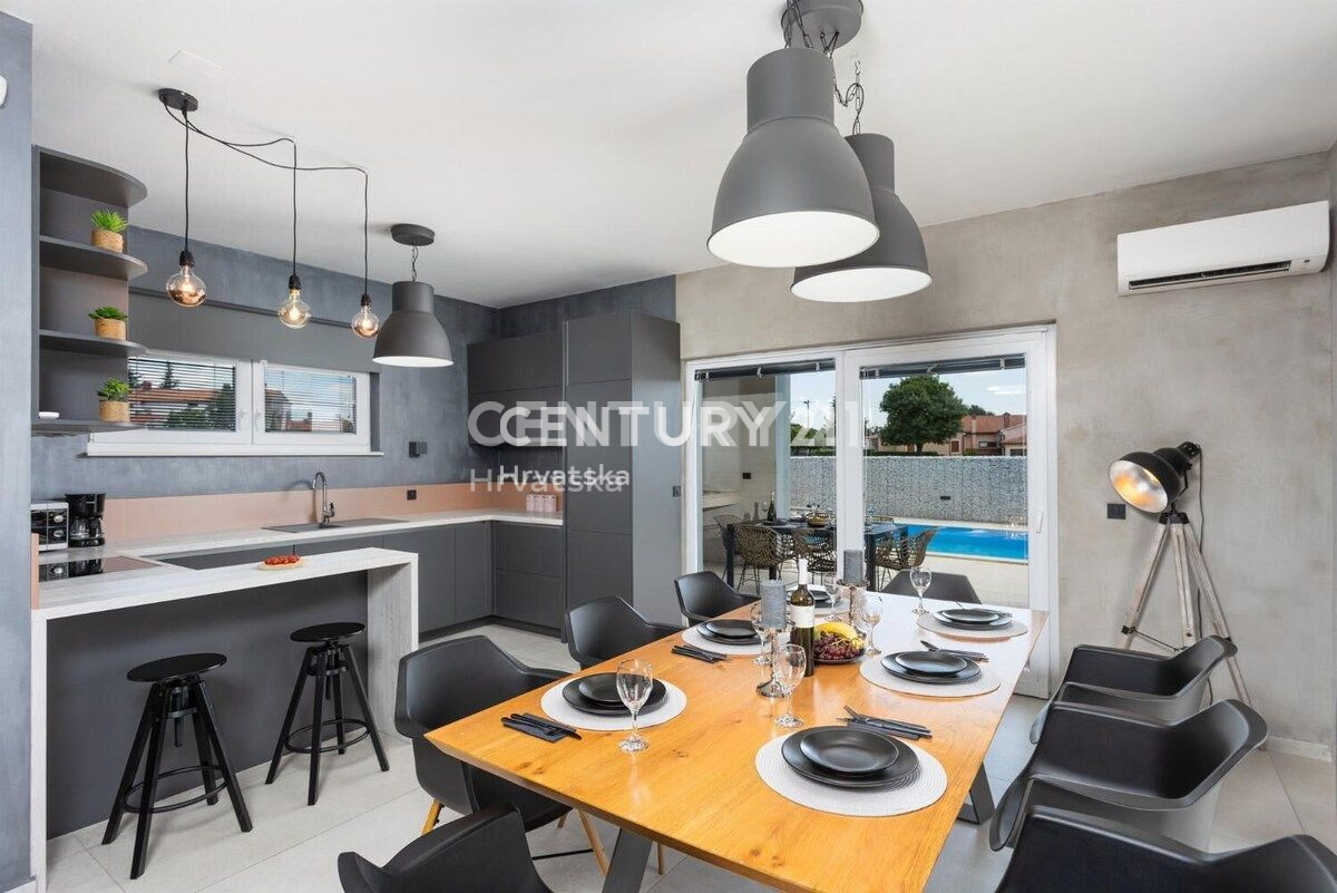 Prodaja, hiša, samostojna, Istarska županija, Svetvinčenat