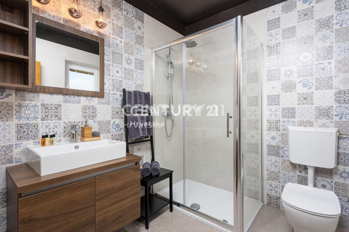 Prodaja, hiša, samostojna, Istarska županija, Svetvinčenat