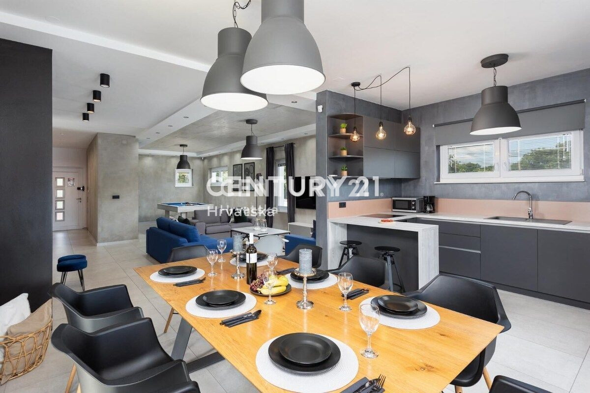 Prodaja, hiša, samostojna, Istarska županija, Svetvinčenat