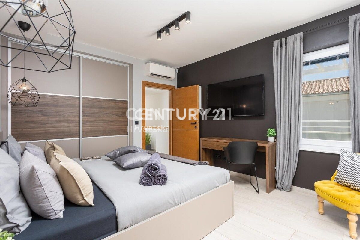 Prodaja, hiša, samostojna, Istarska županija, Svetvinčenat