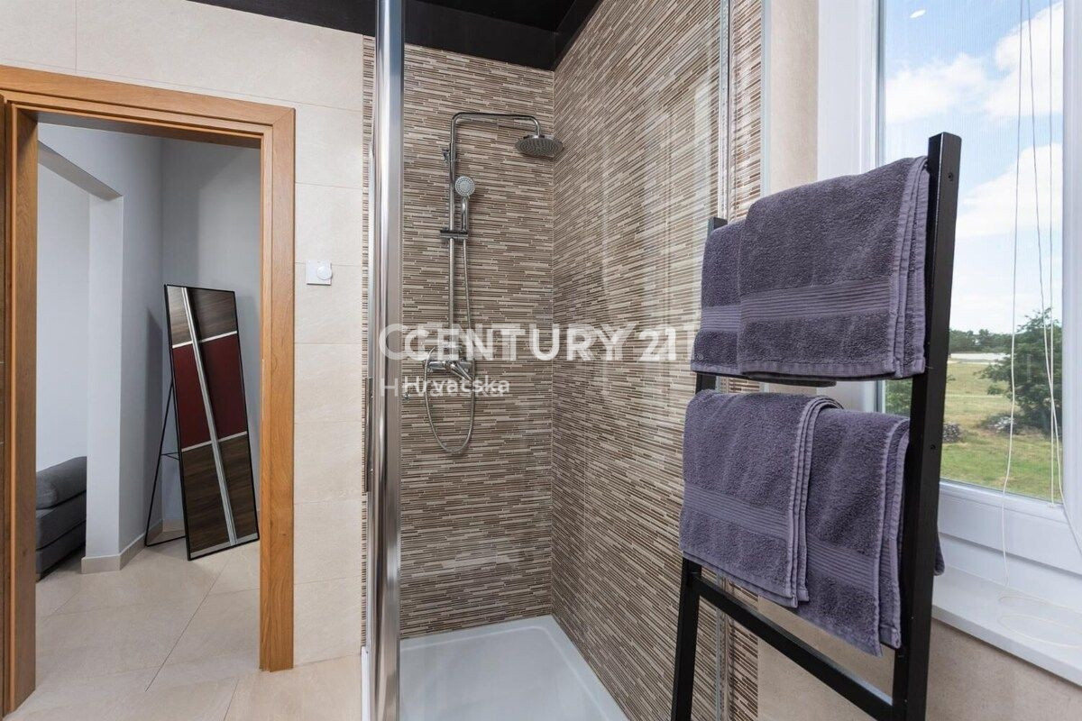 Prodaja, hiša, samostojna, Istarska županija, Svetvinčenat