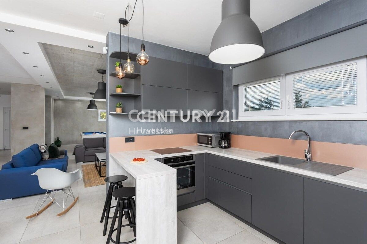 Prodaja, hiša, samostojna, Istarska županija, Svetvinčenat