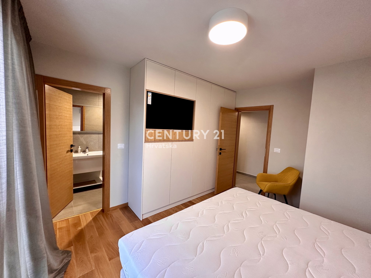 LABIN, stanovanje v novogradnji z odprtim pogledom na morje