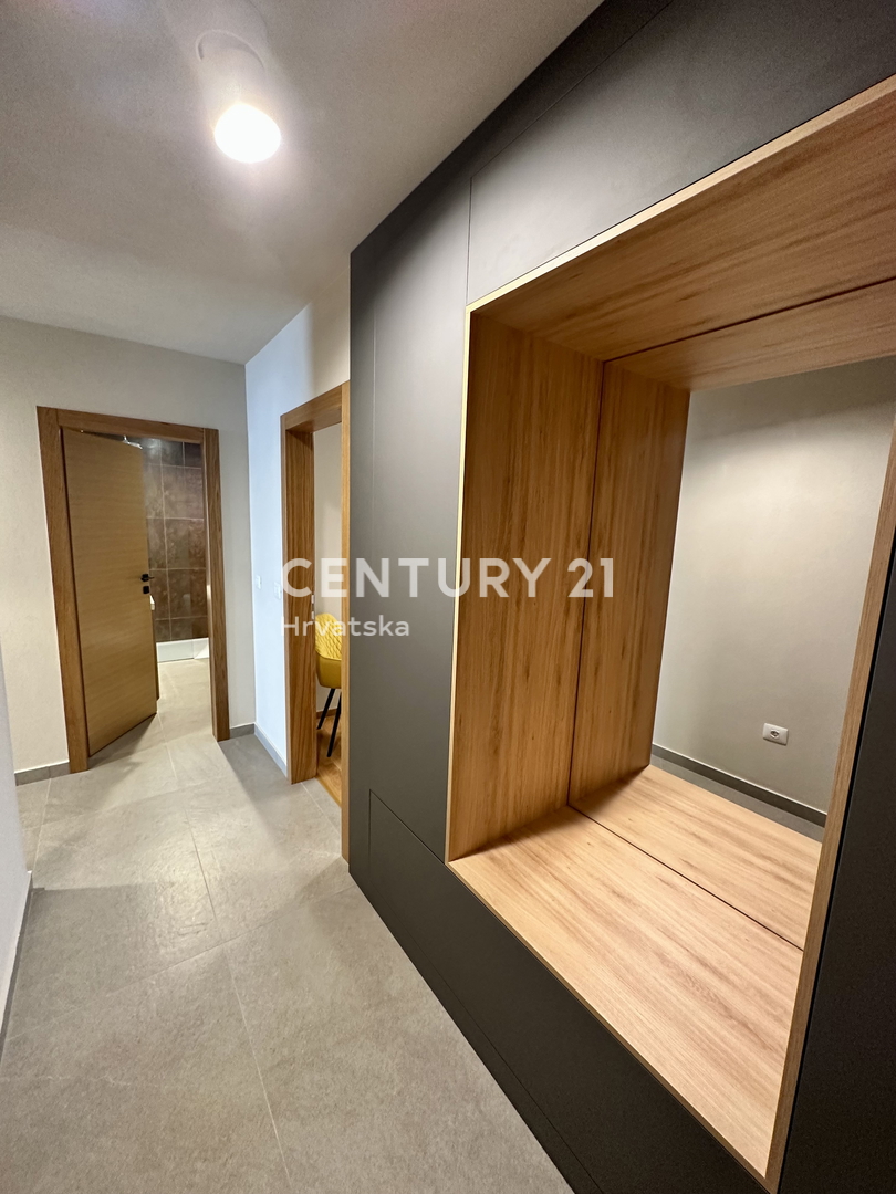 LABIN, stanovanje v novogradnji z odprtim pogledom na morje