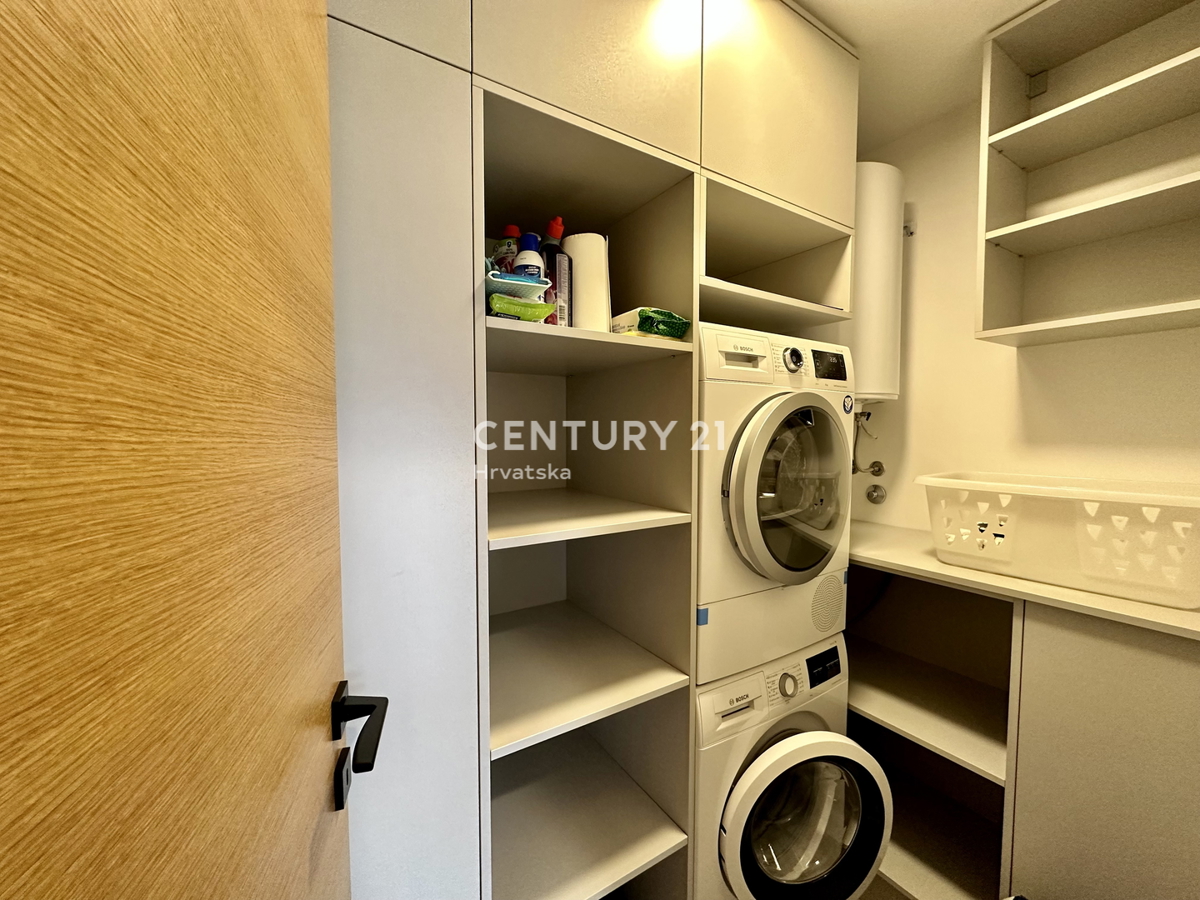 LABIN, stanovanje v novogradnji z odprtim pogledom na morje