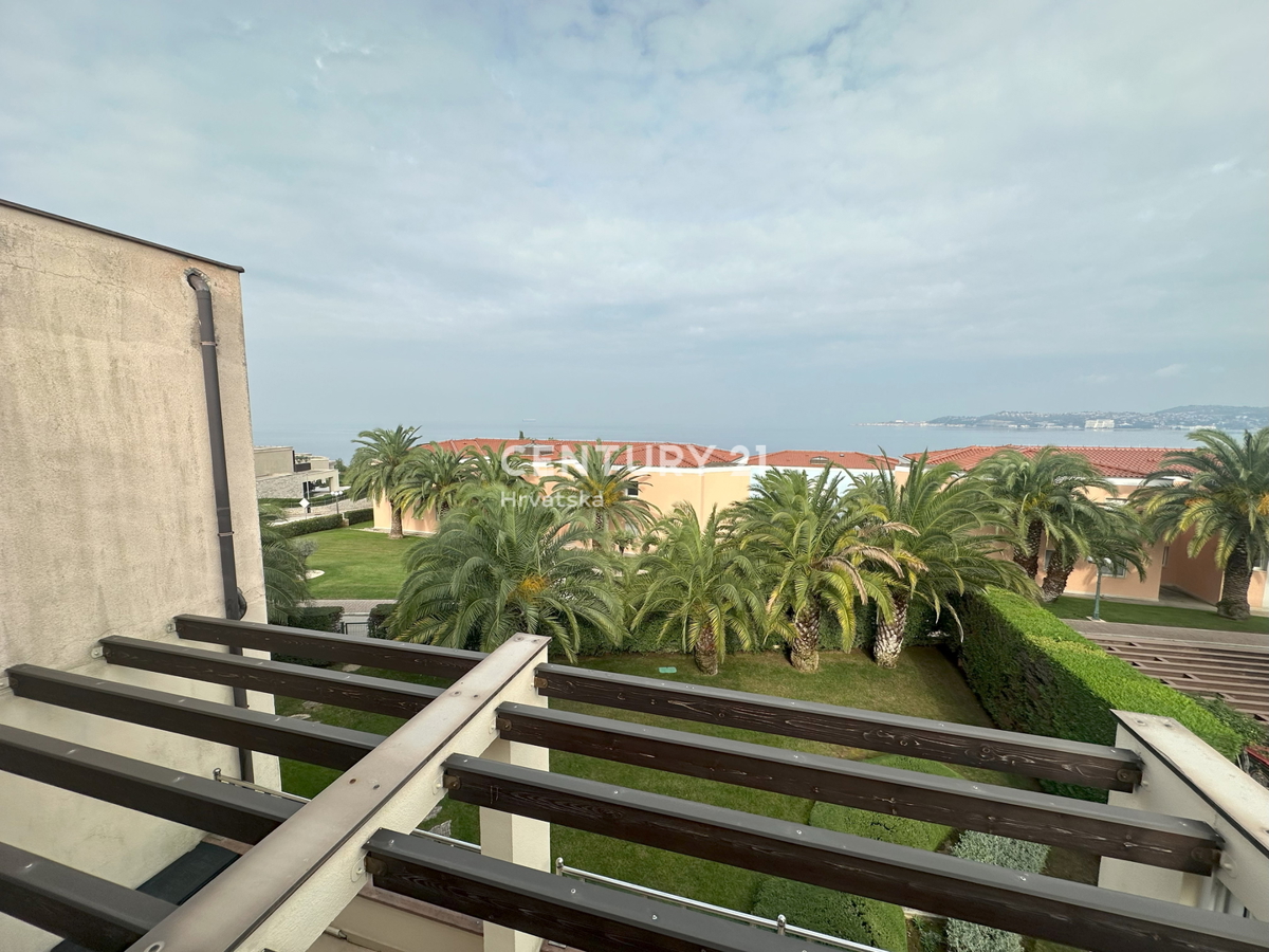 UMAG, stanovanje z dvema spalnicama in odprtim pogledom na morje