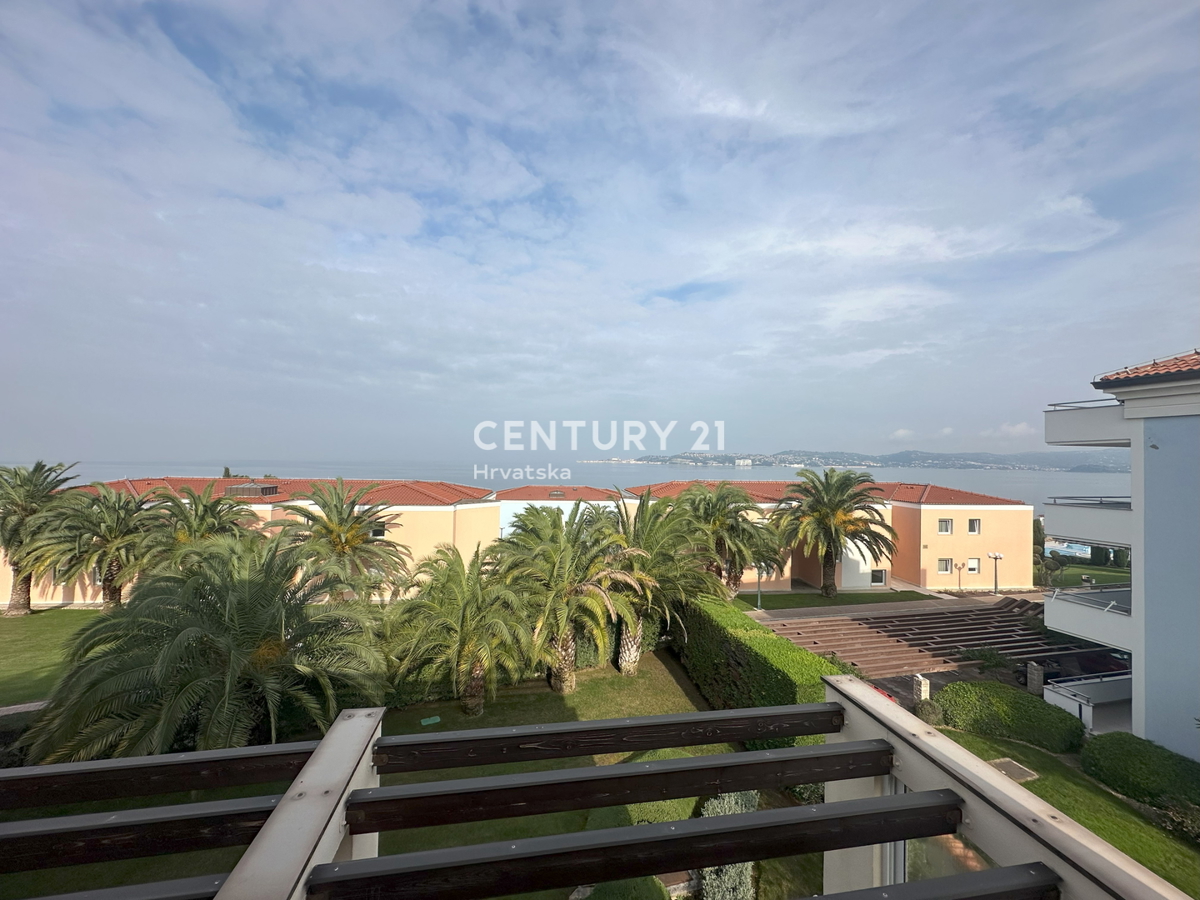 UMAG, stanovanje z dvema spalnicama in odprtim pogledom na morje